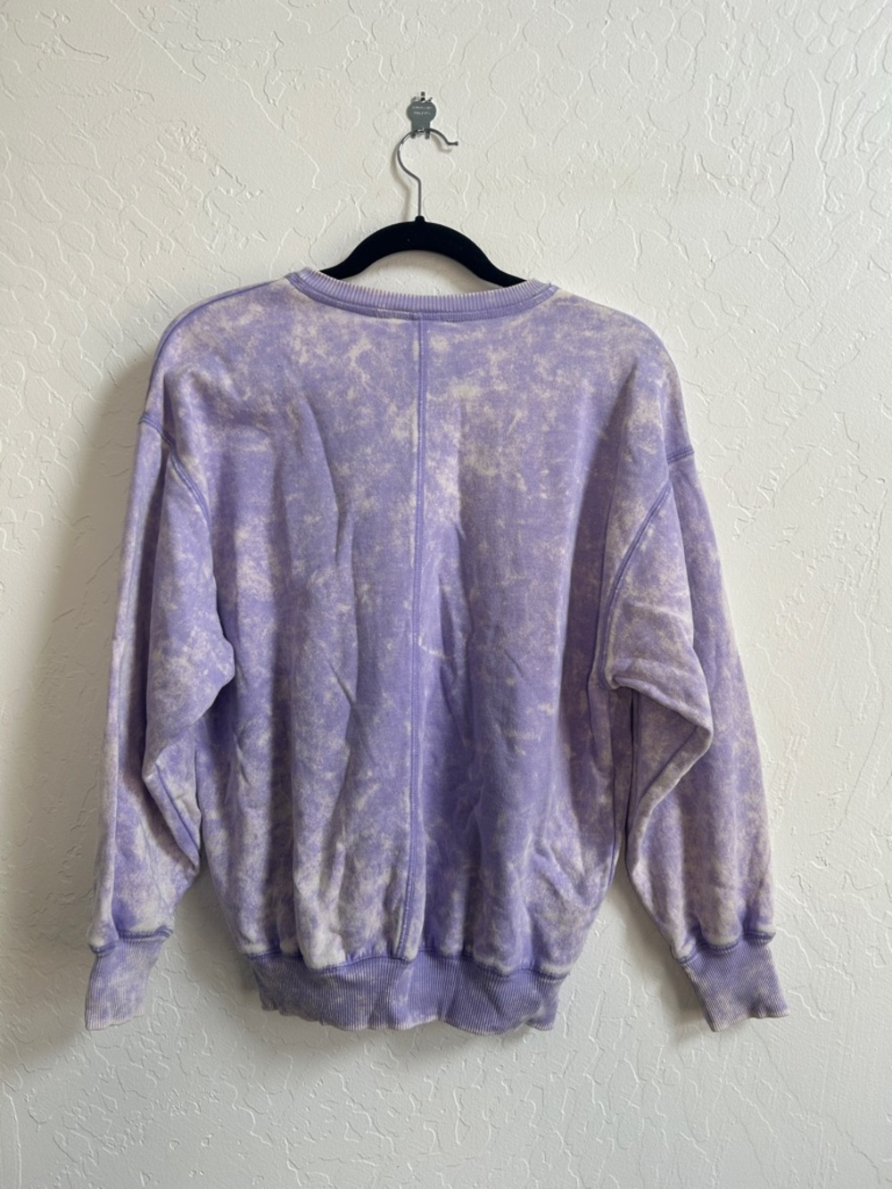 Lavender Super soft Tie-Dye Crewneck Sweatshirt - Picture 2 of 4
